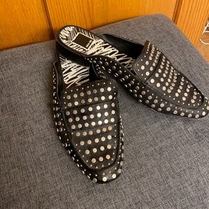 Sliver Stud Mules! 8.5